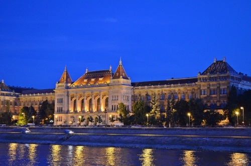 Будапештский Университет Технологии и Экономики